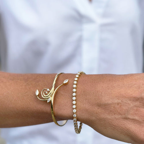 Tangled Up Bangle Catherine Best Dev