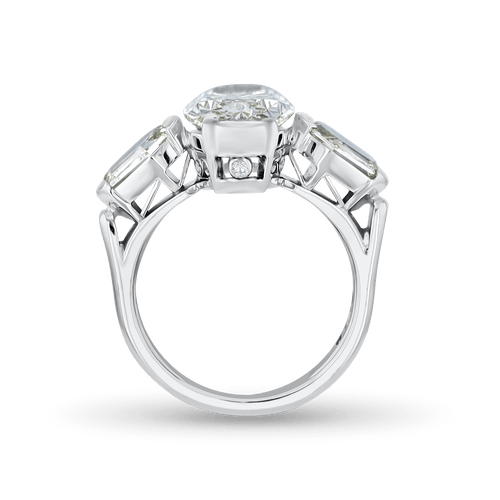 Amora Ring Catherine Best