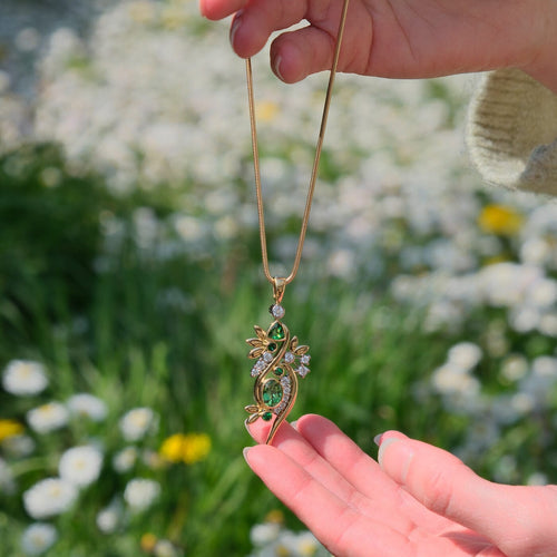 Dahlia Pendant Catherine Best 